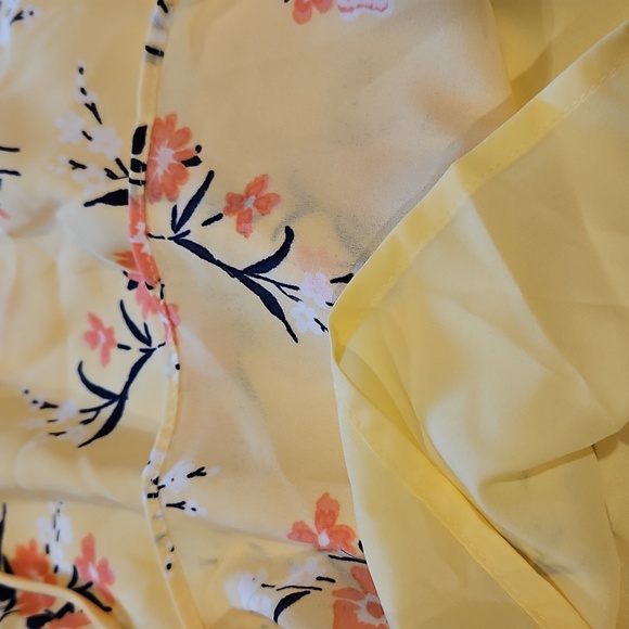Maison Jules,NWT, Floral Print Flutter Sleeve Mini Dress Yellow,XS - Picture 11 of 15